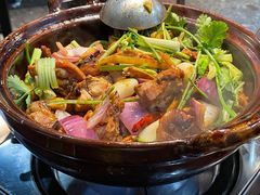 -胡须佬鸡煲四季火锅(海雅缤纷城店)