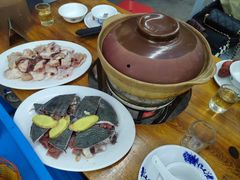 -广味炭炉鸡煲(宝业路分店)