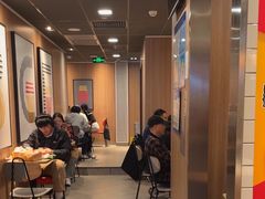 -麦当劳(CP静安店)