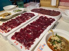 -浪里寻·臻牛养生牛肉火锅(方圆荟店)