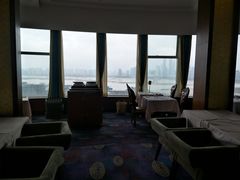 -东方豪景花园酒店·怡景旋转餐厅