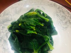 -盒马鲜生(丁香国际店)