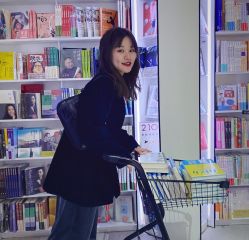 -苑苑发型设计