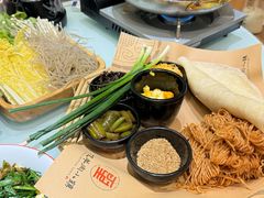 -丁里羊肉小镇(天鹅湖总店)