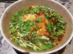 -肖肖酸萝卜鱼火锅(总店)