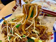 传统干炒牛河-荔银肠粉(广州天河华利路店)
