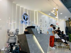 -AYO SALON