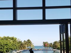 -亚龙湾喜来登·美景台大堂吧