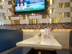 -明记港式烧腊茶餐厅(下沙店)