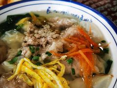 鲜肉馄饨-长人馄饨铺(解放街店)