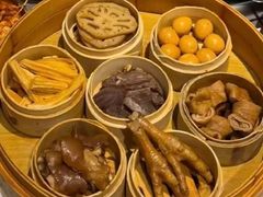 -卤校长老火锅(杨家坪直营店)