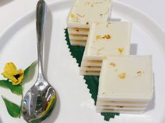 椰汁桂花糕-粤来记·啫啫煲·点心(日月光店)