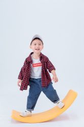 -小熊维尼高端儿童摄影(南山信和店)