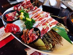 花样烧肉全牛组合-鹤江桥·红油牛肉粉(SKP店)