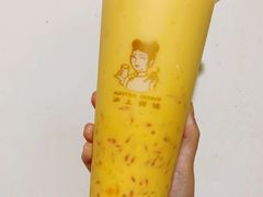 -沪上阿姨·精选茶饮(烟台万达广场店)