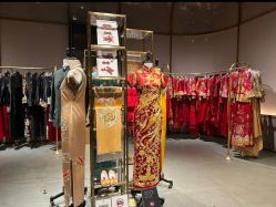 点击看大图 -藤薰定制中式嫁衣礼服旗袍店