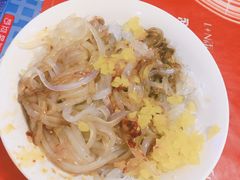 -舟舟刮凉粉
