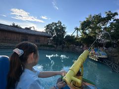 -七彩云南欢乐世界