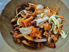 -抚仙湖野生菌石锅鱼(腾冲总店)