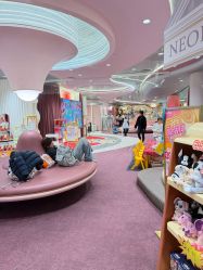 -奈尔宝·国风主题儿童乐园·亲子餐厅(豫园商城店)