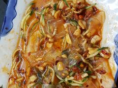 -山妹子铁锅炖