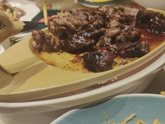 -八府香鸭·啫啫煲(华山路店)