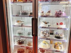 -DQ·蛋糕·冰淇淋(大宁国际商业广场店)