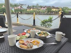 -深圳东部华侨城茵特拉根酒店
