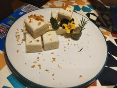 娜帕里勇-清真·古丽花儿·新疆美食(滨江道店)