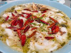 -姚姚酸菜鱼·金戈戈香港豉油鸡(喜荟城联名店)