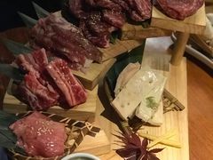 -肉魁屋·烧肉·烧鸟·酒场(高新店)