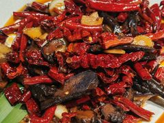 -一朵菌·野生菌探索家火锅(南亚店)