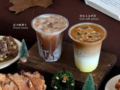 -HOT CRUSH趁热集合·现烤面包(上海环球港店)