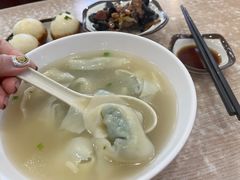 荠菜大馄饨-老上海里弄味道(知春路店)
