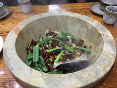 -滇香肴·云南菜蒸汽石锅鱼(云南北路店)