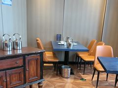 -小渔莊•地道胶东菜(旅游路万象省博物馆店)