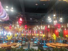 大堂-老滇山寨•云南特色菜•地方菜•民族风情歌舞表演(金碧店)