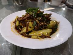 -YI PIN JU 一品居中餐厅 中国超市