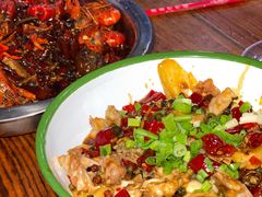 麻辣牛蛙-柒五龙虾(八王寺店)