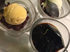 红豆雪糕和龟苓膏-太平馆西餐厅(北京路店)