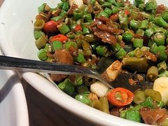 -老娘舅餐厅(黄龙体育中心店)