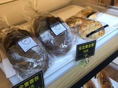 -韩国利尔面包(桂林路店)