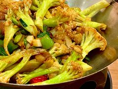 -莲餐厅·湖北菜·潜江小龙虾店(愚园路店)