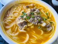 至激酸汤灼肥牛米线-悦湖公馆