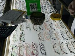 -潘多拉眼镜·蔡司依视路明月(潘家园店)