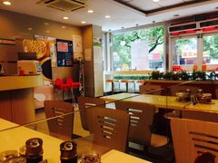 大堂-鑫花溪牛肉米粉(凤凰街创始总店)