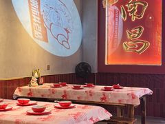 -老闵田螺馆·南昌市井菜·特色小吃(总店)