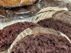 红酒桑葚玫瑰乡村包-佐敦面包铺·JORDAN BAKERY