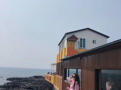 -Cafe Aewol Monsant