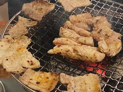 白肉拼盘-蒜香焼肉PURUSHIN(马场路店)